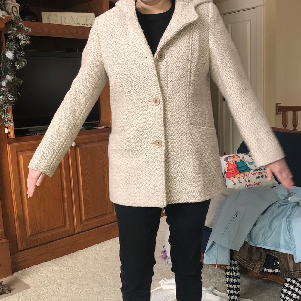 Gallery wool knit 3/4 coat with hood, size L, oatmeal